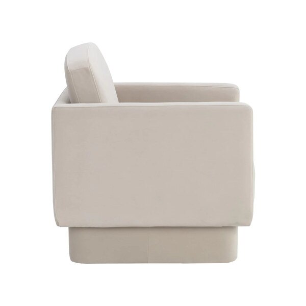 Everton Lounge Chair